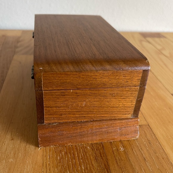 Vintage Wooden Trinket Box - Picture 2 of 10
